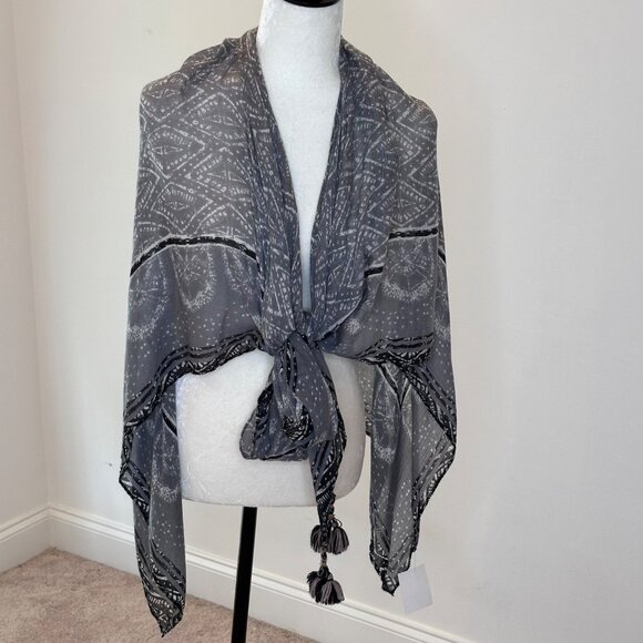Gray Boho Geometric Kimono Lightweight Sheer Tassel Trim Shawl Wrap - Picture 12 of 15